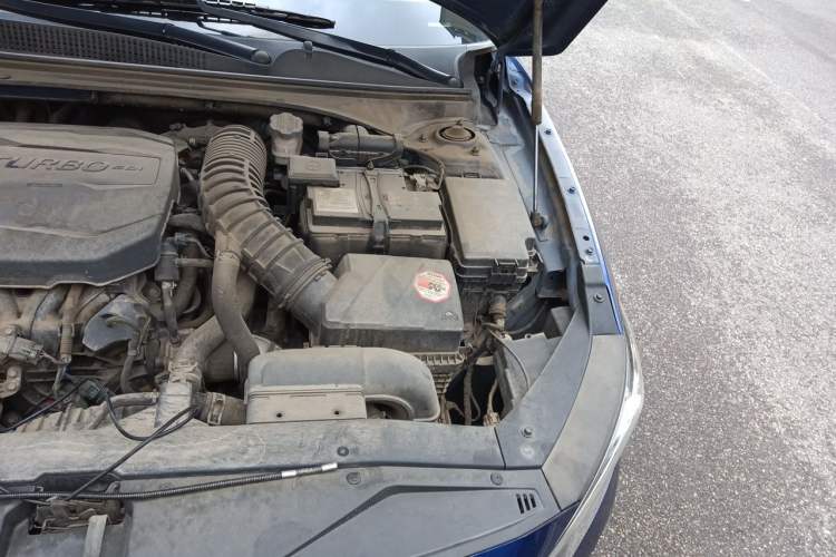 Used Hyundai Lafesta 2019 280TGDi Smart Speed Version China VI Standard Engine Bay Left