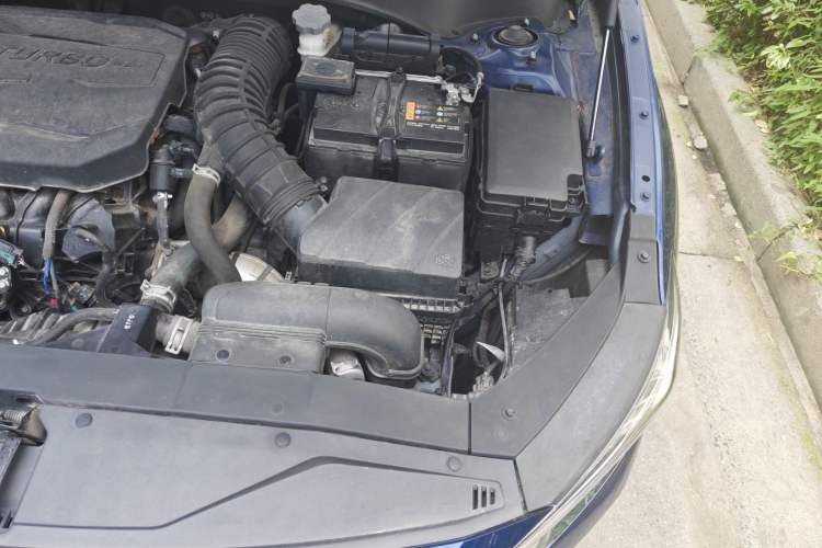 Used Hyundai Lafesta 2019 280TGDi Smart Edition China VI Standard Engine Bay Left