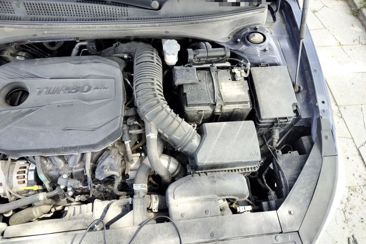 Used Hyundai Lafesta 2019 280TGDi Smart Speed Version China VI Standard Engine Bay Left