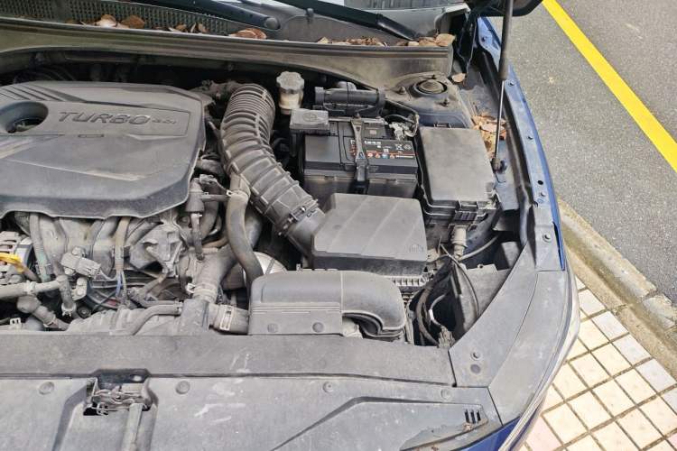 Used Hyundai Lafesta 2019 280TGDi Smart Speed Version China VI Standard Engine Bay Left