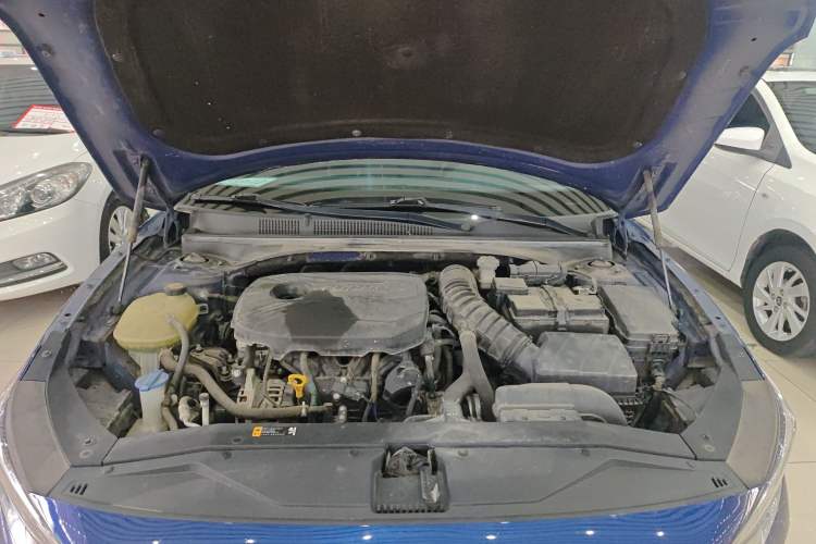 Used Hyundai Lafesta 2019 280TGDi Sport Edition China VI Engine Bay