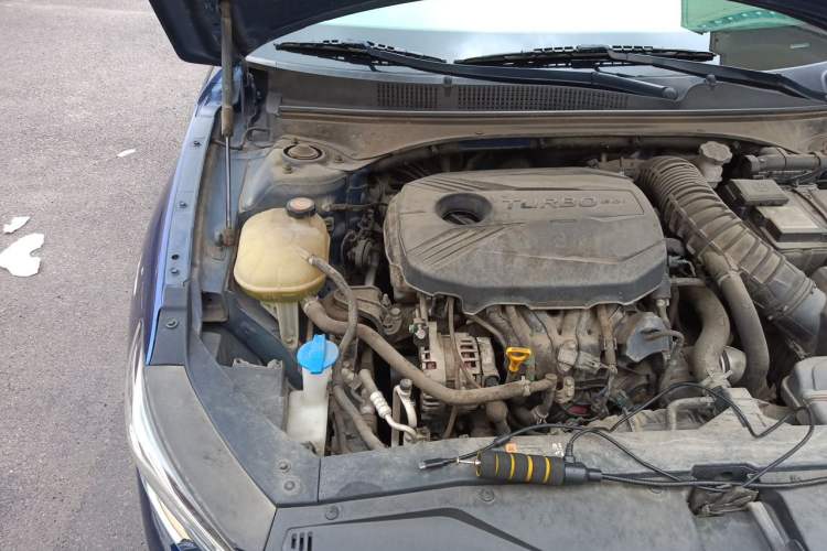 Used Hyundai Lafesta 2019 280TGDi Smart Speed Version China VI Standard Engine Bay Right