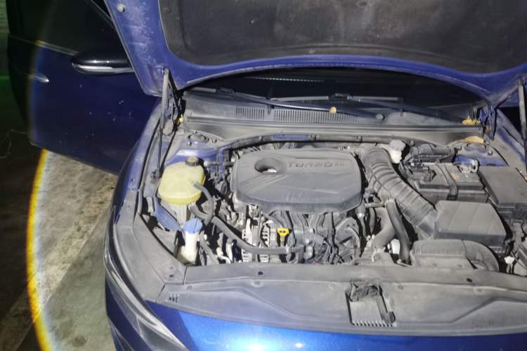Used Hyundai Lafesta 2019 280TGDi Smart Edition China VI Standard Engine Bay Right