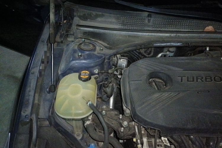 Used Hyundai Lafesta 2019 280TGDi Smart Speed Version China VI Standard Engine Bay Right