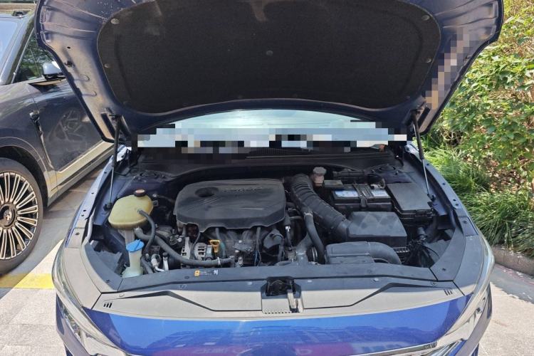 Used Hyundai Lafesta 2019 280TGDi Smart Speed Version China VI Standard Engine Bay