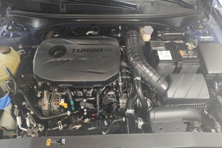 Used Hyundai Lafesta 2019 280TGDi Smart Speed Version China VI Standard Engine Bay