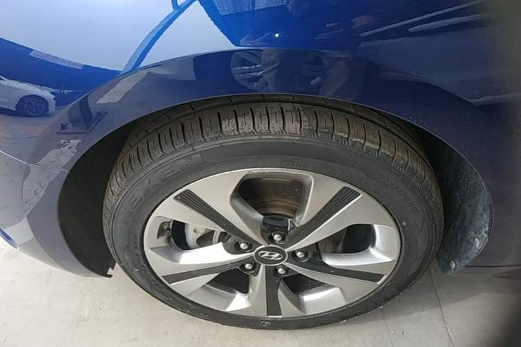 Used Hyundai Lafesta 2019 280TGDi Smart Speed Version China VI Standard Exterior 4