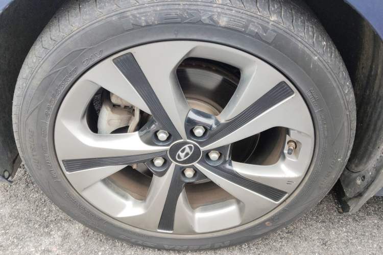 Used Hyundai Lafesta 2019 280TGDi Smart Speed Version China VI Standard Exterior 4