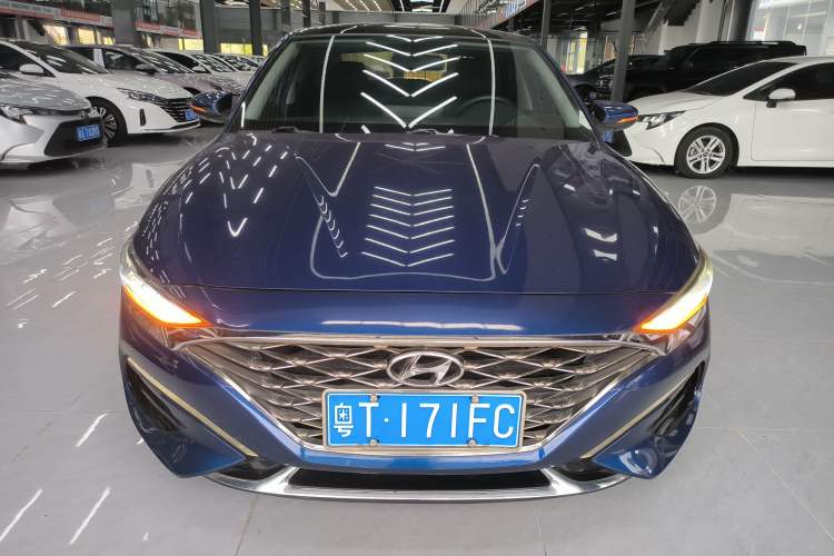 Used Hyundai Lafesta 2019 280TGDi Smart Speed Version China VI Standard Front