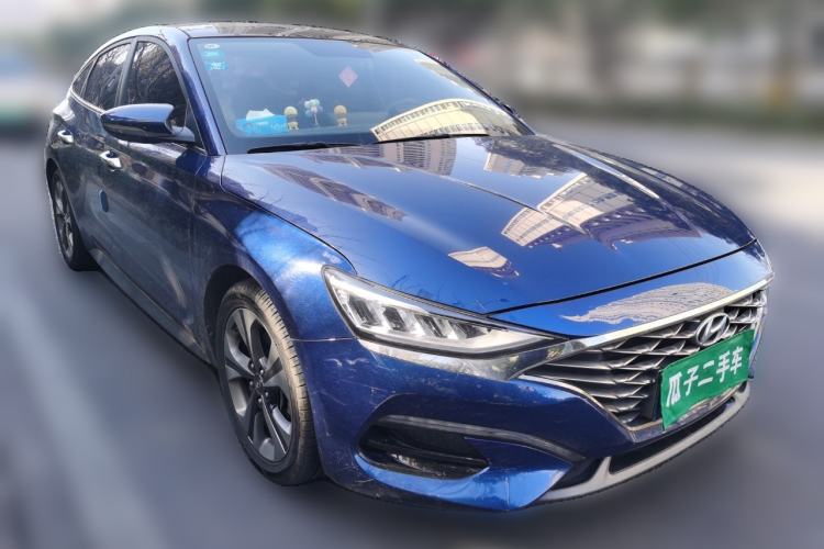 Used Hyundai Lafesta 2019 280TGDi Sport Edition China VI Front Right 45 Deg