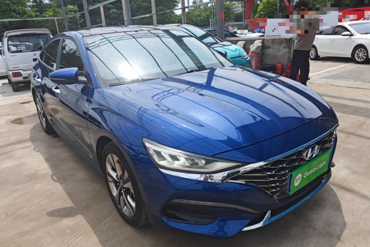 Used Hyundai Lafesta 2019 280TGDi Smart Speed Version China VI Standard Front Right 45 Deg