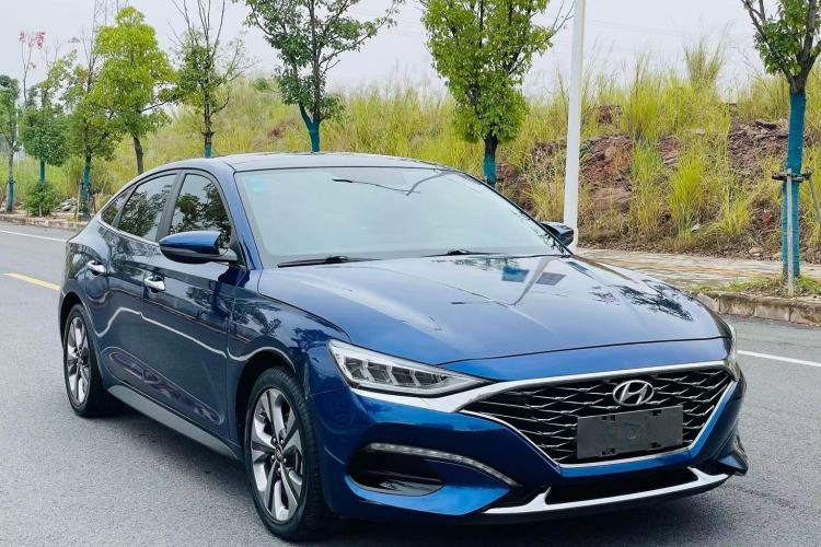 Used Hyundai Lafesta 2019 280TGDi Smart Speed Version China VI Standard Front Right 45 Deg