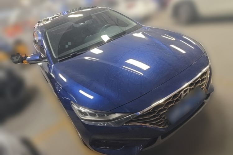Used Hyundai Lafesta 2019 280TGDi Sport Edition China VI Front Right 45 Deg