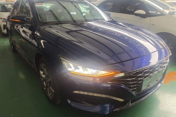 Used Hyundai Lafesta 2019 280TGDi Smart Speed Version China V Standard Front Right 45 Deg