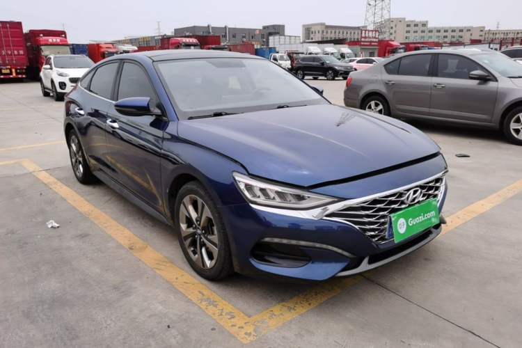 Used Hyundai Lafesta 2019 280TGDi Sport Edition China V Standard Front Right 45 Deg