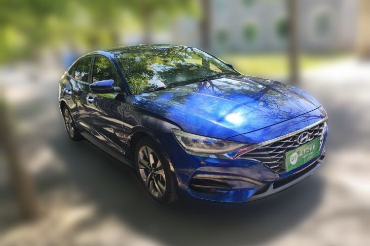 Used Hyundai Lafesta 2019 280TGDi Sport Edition China VI Front Right 45 Deg