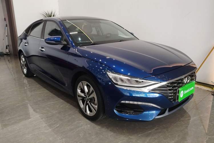 Used Hyundai Lafesta 2019 280TGDi Sport Edition China VI Front Right 45 Deg