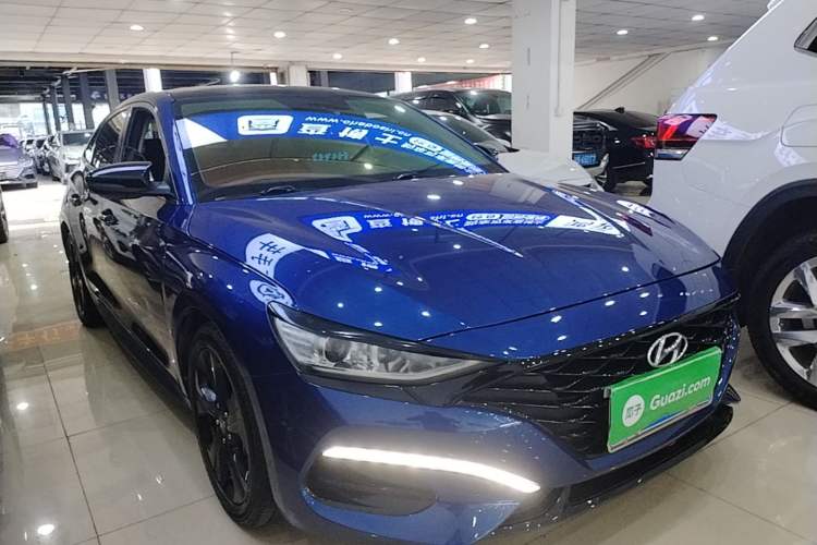 Used Hyundai Lafesta 2019 280TGDi Sport Edition China VI Front Right 45 Deg