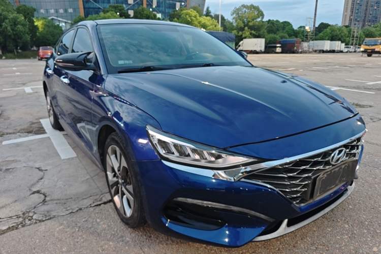 Used Hyundai Lafesta 2019 280TGDi Sport Edition China V Standard Front Right 45 Deg