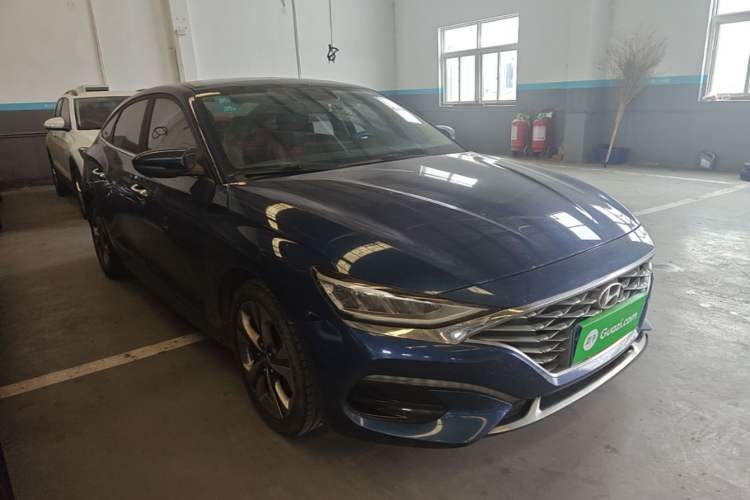 Used Hyundai Lafesta 2019 280TGDi Sport Edition China VI Front Right 45 Deg