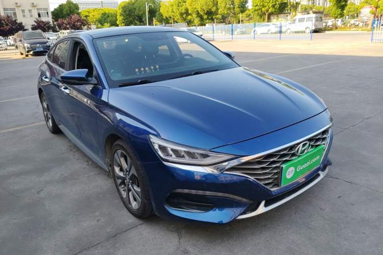 Used Hyundai Lafesta 2019 280TGDi Smart Speed Version China VI Standard Front Right 45 Deg