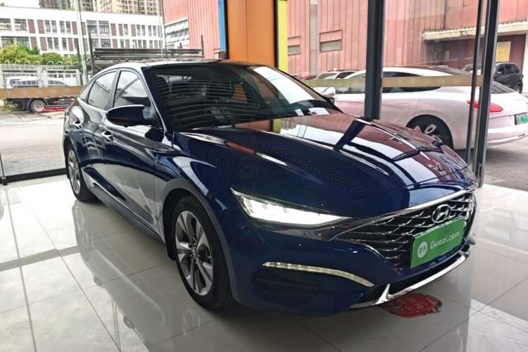 Used Hyundai Lafesta 2019 280TGDi Smart Speed Version China VI Standard Front Right 45 Deg