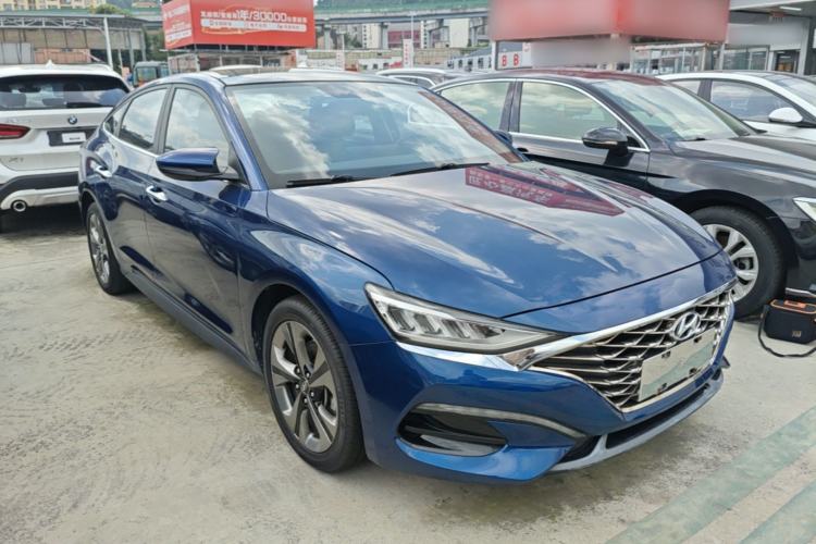 Used Hyundai Lafesta 2019 280TGDi Sport Edition China VI Front Right 45 Deg