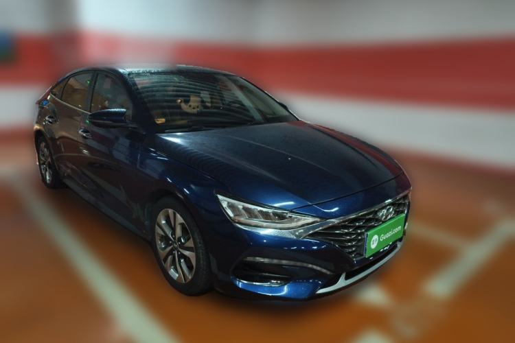 Used Hyundai Lafesta 2019 280TGDi Sport Edition China VI Front Right 45 Deg