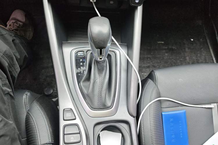 Used Hyundai Lafesta 2019 280TGDi Smart Speed Version China V Standard Gear Lever