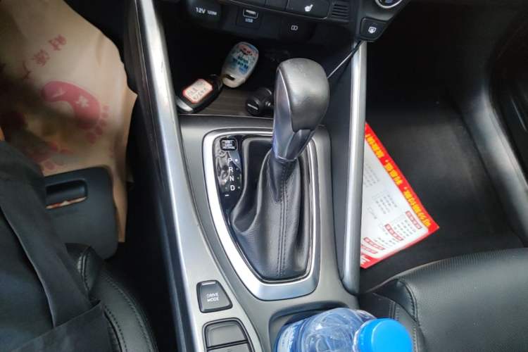 Used Hyundai Lafesta 2019 280TGDi Smart Speed Version China V Standard Gear Lever
