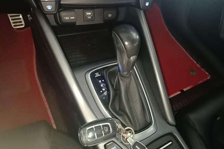 Used Hyundai Lafesta 2019 280TGDi Sport Edition China VI Gear Lever