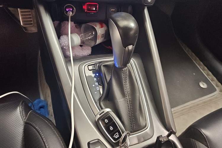 Used Hyundai Lafesta 2019 280TGDi Smart Speed Version China V Standard Gear Lever