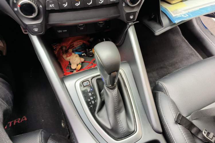 Used Hyundai Lafesta 2019 280TGDi Sport Edition China VI Gear Lever