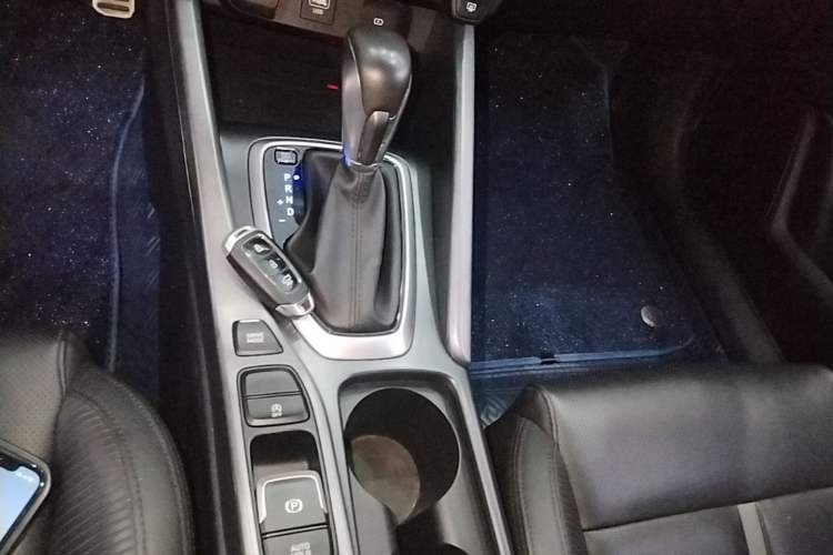 Used Hyundai Lafesta 2019 280TGDi Sport Edition China VI Gear Lever