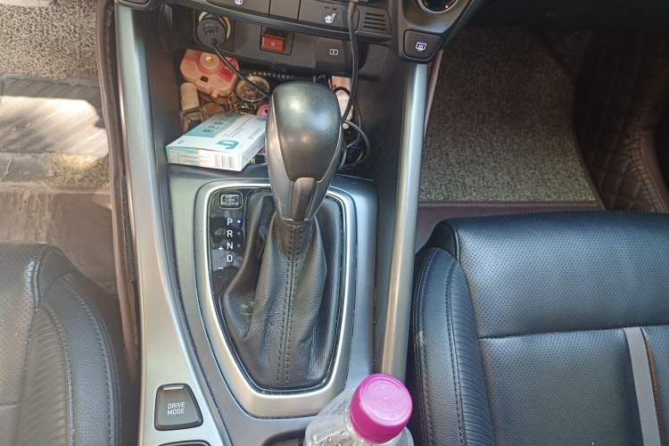 Used Hyundai Lafesta 2019 280TGDi Smart Speed Version China V Standard Gear Lever