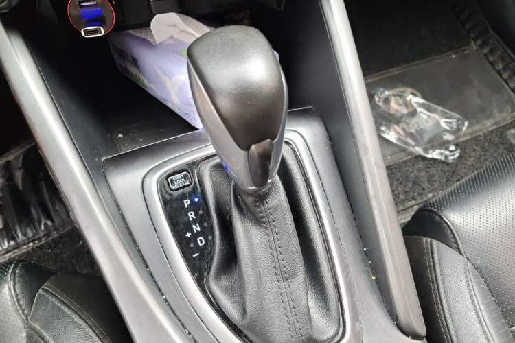 Used Hyundai Lafesta 2019 280TGDi Smart Speed Version China V Standard Gear Lever
