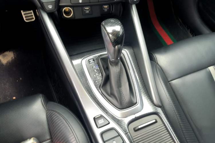 Used Hyundai Lafesta 2019 280TGDi Smart Edition China VI Standard Gear Lever