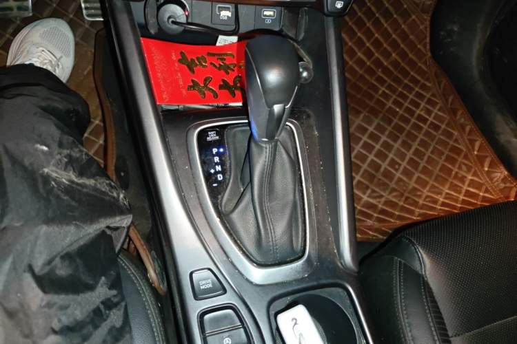 Used Hyundai Lafesta 2019 280TGDi Smart Speed Version China V Standard Gear Lever