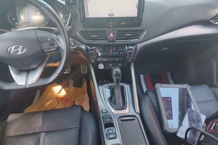 Used Hyundai Lafesta 2019 280TGDi Smart Speed Version China V Standard Gear Lever