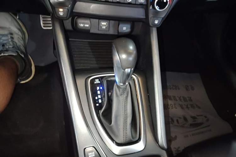 Used Hyundai Lafesta 2019 280TGDi Sport Edition China VI Gear Lever