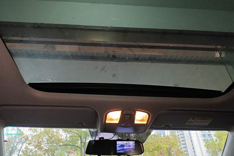 Used Hyundai Lafesta 2019 280TGDi Smart Speed Version China VI Standard Headliner