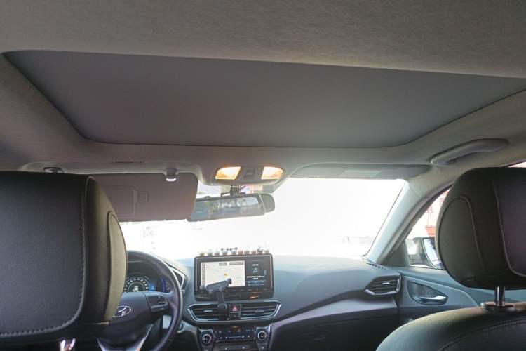 Used Hyundai Lafesta 2019 280TGDi Smart Speed Version China VI Standard Headliner