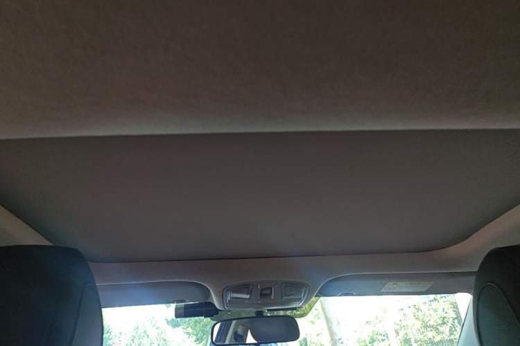 Used Hyundai Lafesta 2019 280TGDi Smart Speed Version China VI Standard Headliner