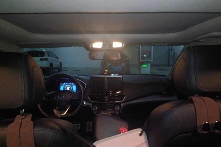 Used Hyundai Lafesta 2019 280TGDi Smart Speed Version China VI Standard Headliner