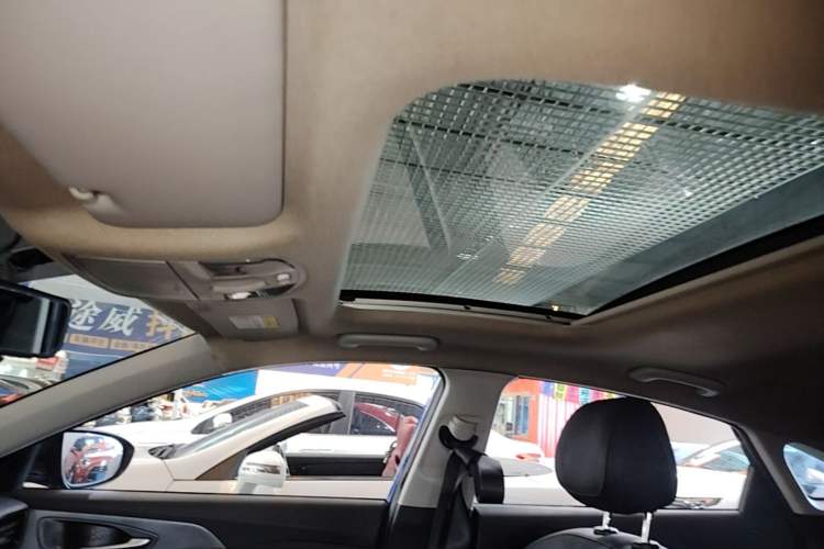 Used Hyundai Lafesta 2019 280TGDi Sport Edition China VI Headliner