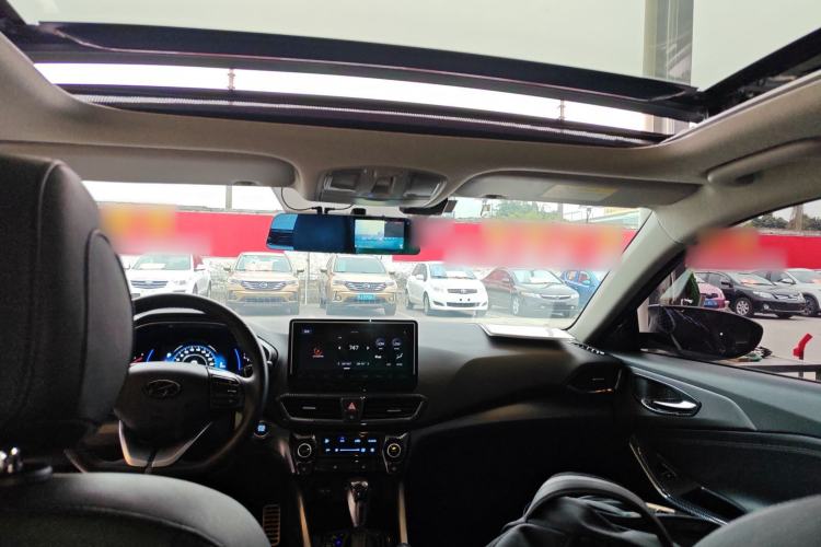 Used Hyundai Lafesta 2019 280TGDi Smart Speed Version China VI Standard Headliner