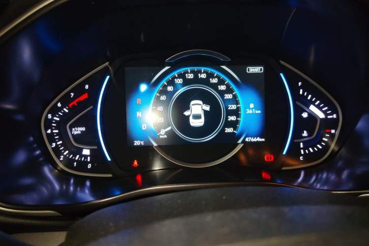 Used Hyundai Lafesta 2019 280TGDi Smart Edition China VI Standard Instrument Cluster