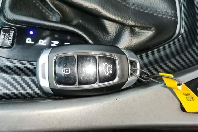 Used Hyundai Lafesta 2019 280TGDi Smart Speed Version China VI Standard Interior 1