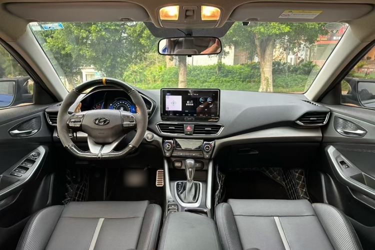 Used Hyundai Lafesta 2019 280TGDi Smart Speed Version China VI Standard Interior 1