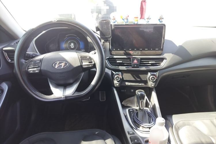 Used Hyundai Lafesta 2019 280TGDi Smart Speed Version China VI Standard Interior 2